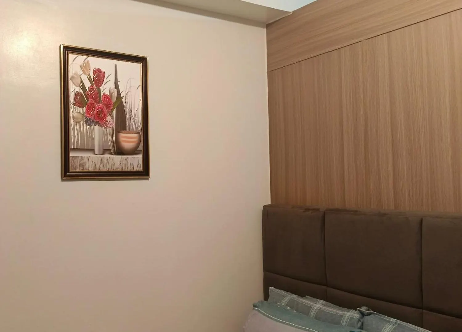 Shore 2 Residences By Askrentals Manila