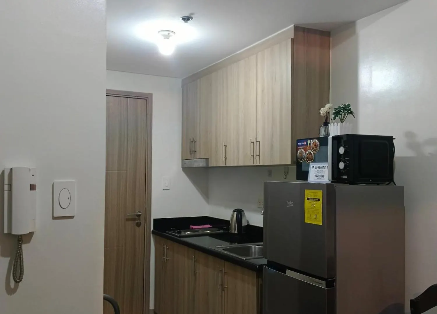 Shore 2 Residences By Askrentals Manila Hotell